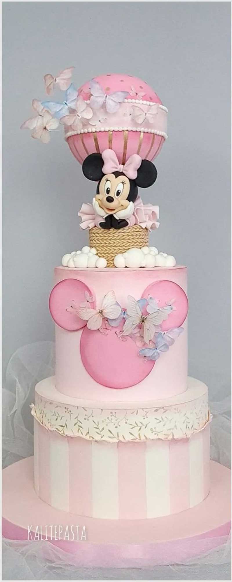 Minnie-Mouse-Hot-Air-Balloon-Cake