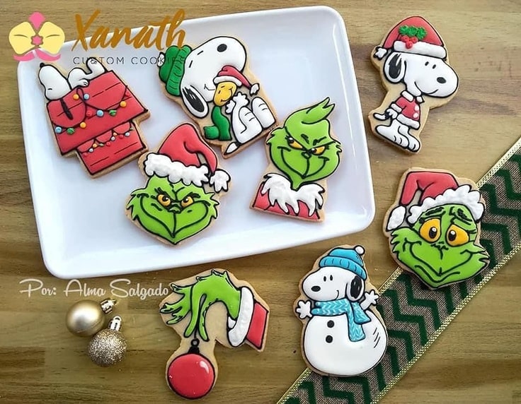 These Christmas Cookies feature both Snoopy & The Grinch