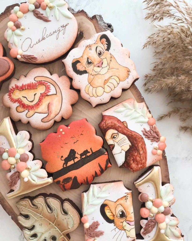 Fall Simba Cookies
