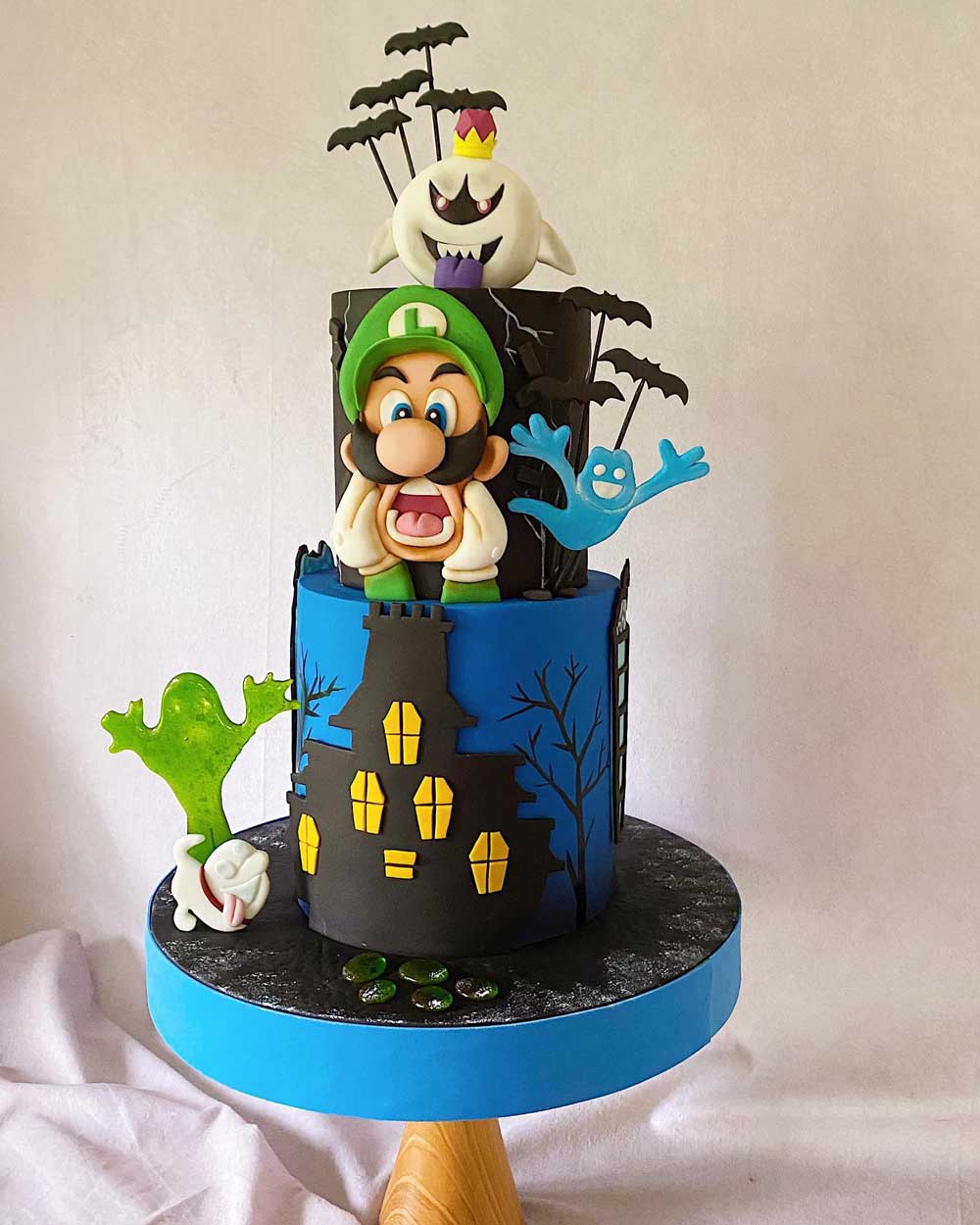  Luigi Mansion 3 Edible Image Cake Topper Party