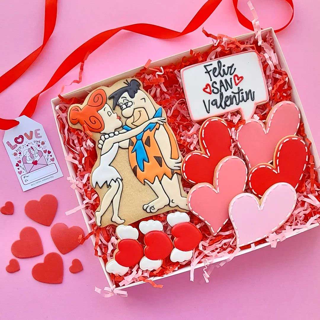 Wilma & Fred Flintstone Valentine Cookie