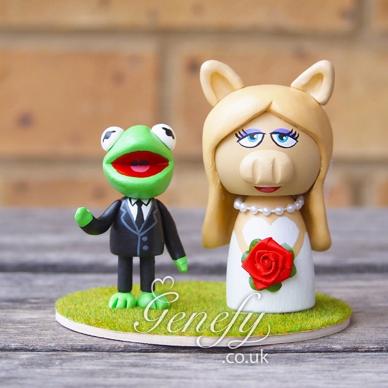 Kermit & Miss Piggy Wedding Cake Topper